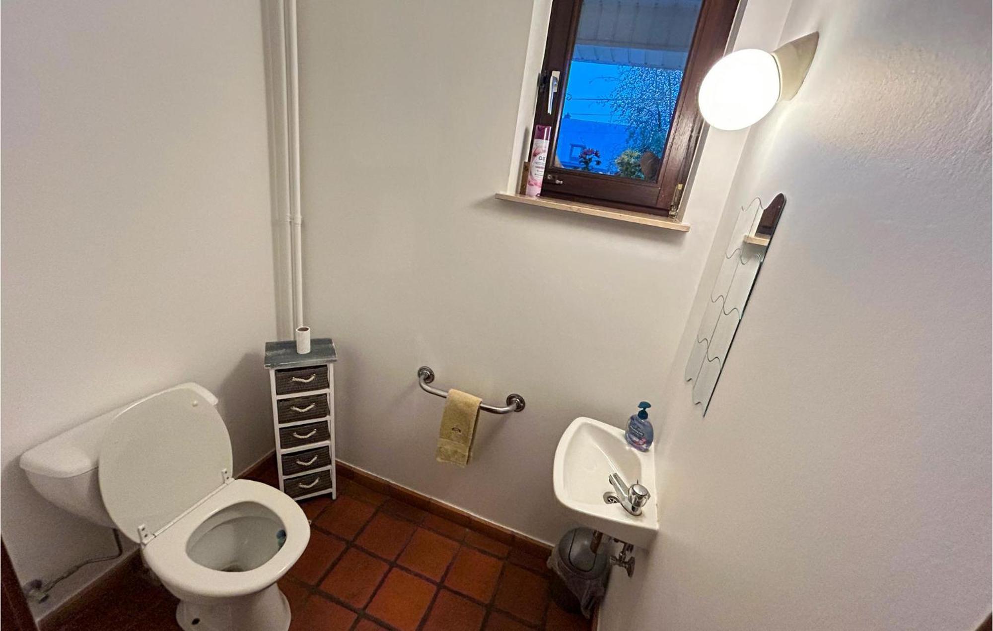 Stunning Apartment In Bastogne With Wifi Eksteriør bilde